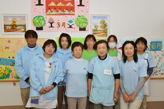 スタッフ集合写真