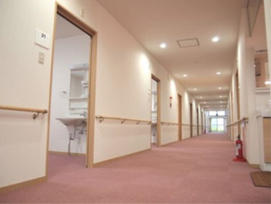 廊下と各居室