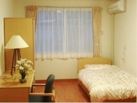 ソラスト守口の居室。居室は全て完全個室制となっておりますので、毎日を安心してお過ごし出来ます。