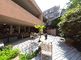 介護施設の屋外テラス