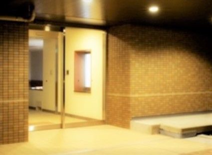 温もり感じるエントランス