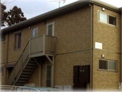 落ち着いた雰囲気の外観
