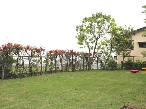 「あんじゅ三浦海岸」庭　四季の花が鑑賞出来る