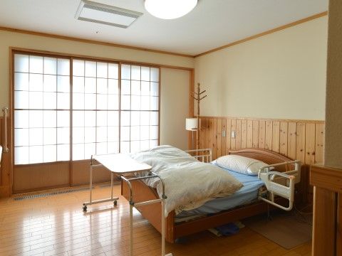 「ラビット・コート」居室。お一人のお時間をしっかりと確保できる、完全個室の居室です。