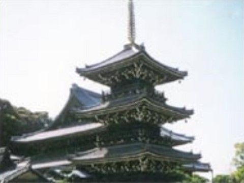 こんにちはの周辺環境。歴史ある建物・神社などが沢山ございます。ご面会時に是非お立ち寄りください。