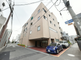 快適な街角の施設外観