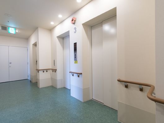 エレベーターホール１