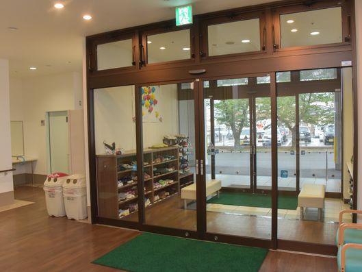 玄関エントランス