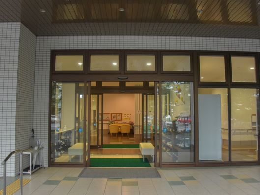 玄関エントランス