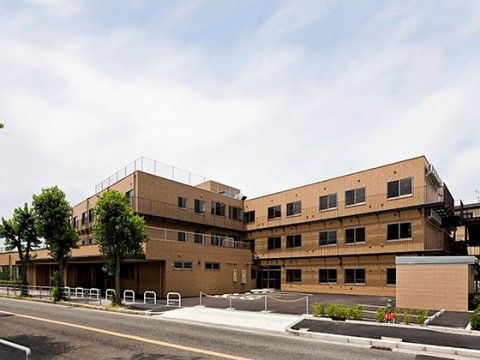 ソラスト鶴見緑地の外観