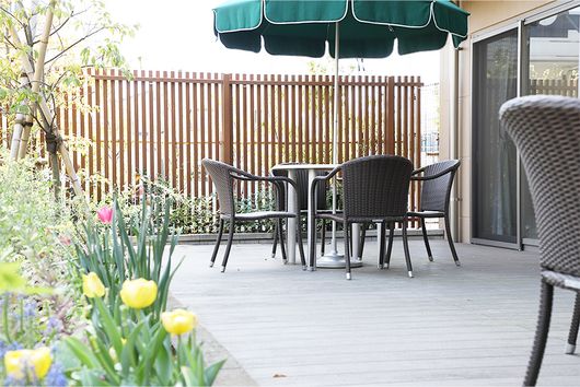 1F ウッドデッキ