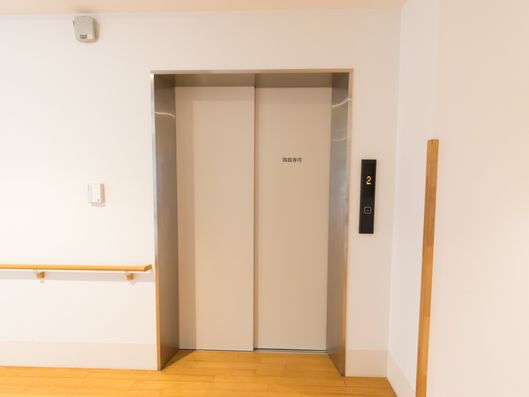 エレベーター