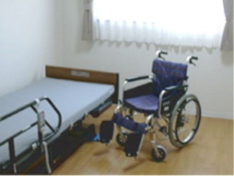 車椅子をご利用の方も、安全に過ごすことができるゆとりのある居室