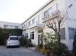 ２階建て住宅型有料老人ホームである。利便性が良く、全室個室である。料金も利用しやすいプランをそろえている。