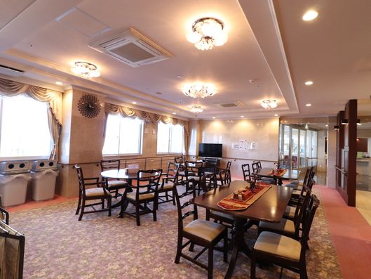 ラウンジレストラン