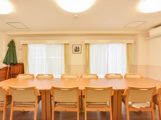 明るいコミニュケーションルーム