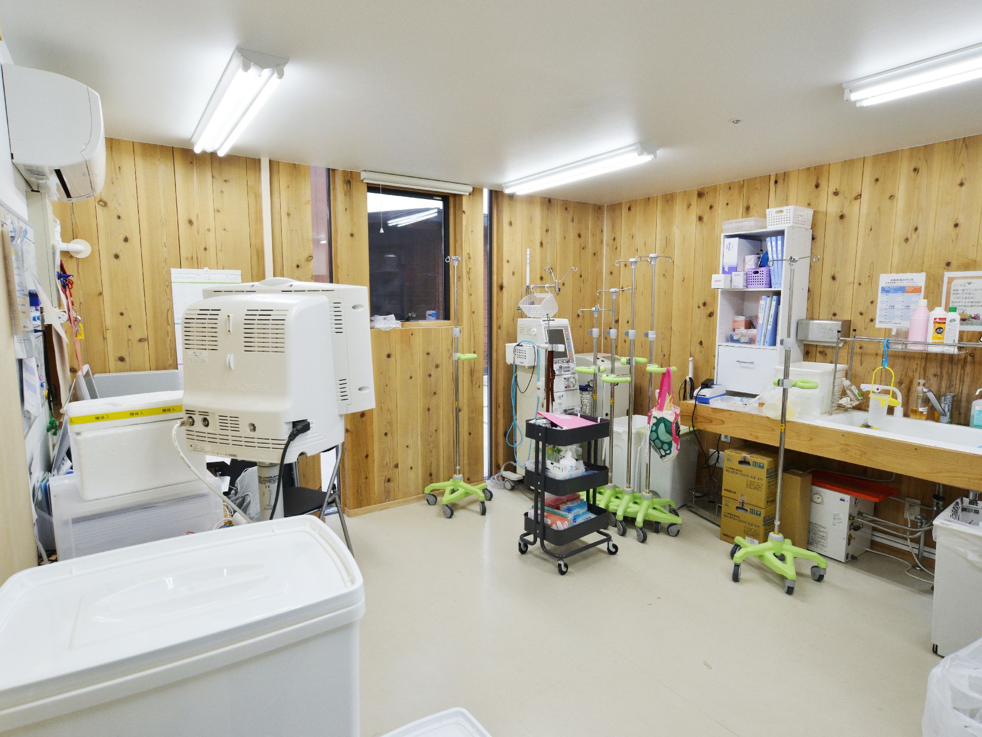 医療特化型ホームのため、医療現場で使われる備品も常備されているため、いざという時に迅速に医療行為を受けられる。