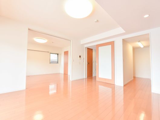 広々とした部屋