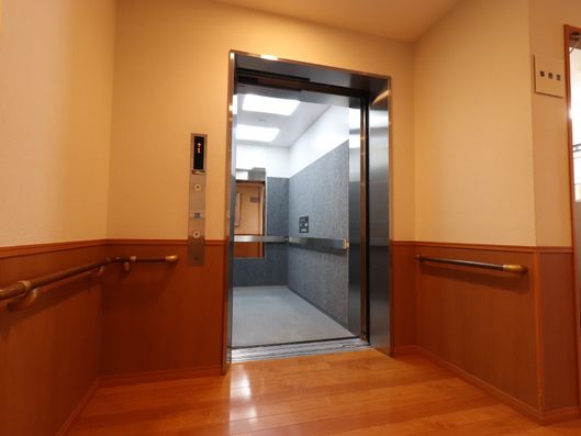 エレベーターホール