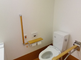 介護施設の清潔なトイレ空間