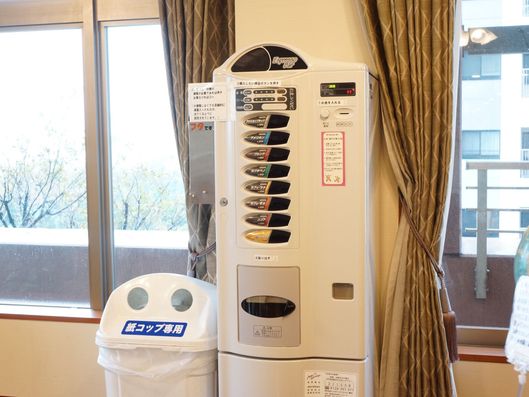 ドリンクサーバー