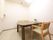 シンプルな構造の応接室の様子。入居者様用の部屋ではないので、壁の手すりなどの設備は取りつけられていない。