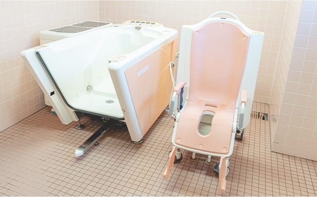 ゆったりしたバリアフリー浴室