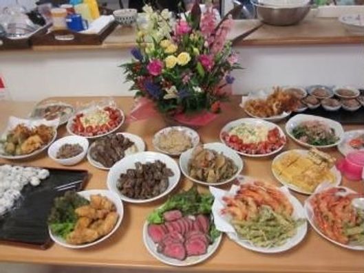 レパートリー豊富な料理の品々