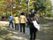 「ここから大枝公園」お散歩風景3 入居者様同士で、会話をしながらお散歩を楽しめる。
