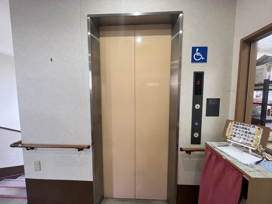 エレベーター