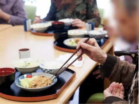 「こころとからだ東湊」お食事風景