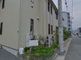 静かな住宅街にある介護施設