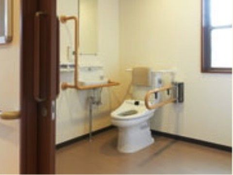 「ここから南千里」のトイレ。広さにゆとりを持たせた設計。