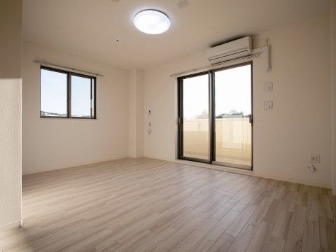 「しんえいの郷」の介護。365日、24時間体制で見守る。