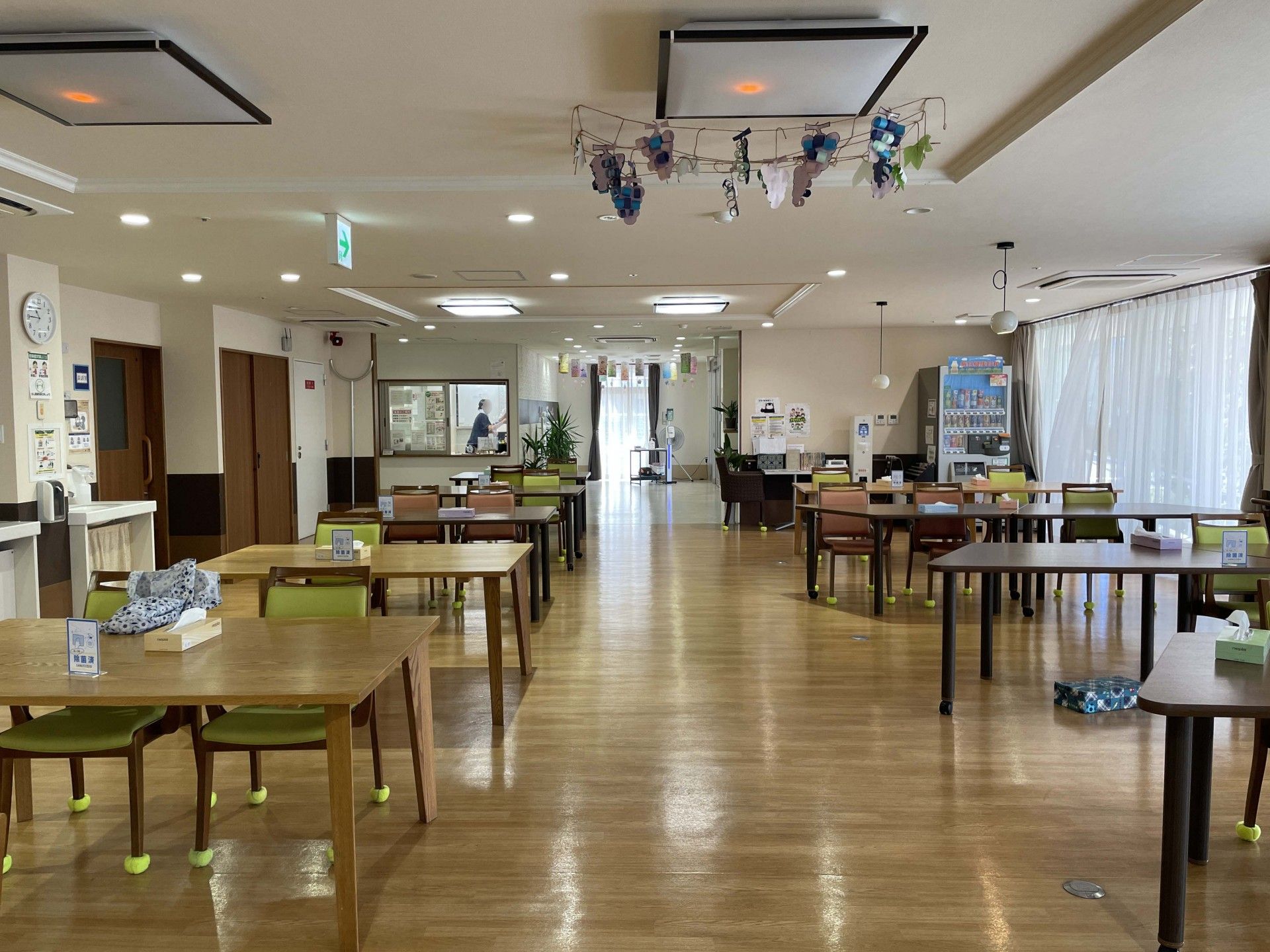 広々とした食堂