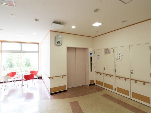 エレベーターホール