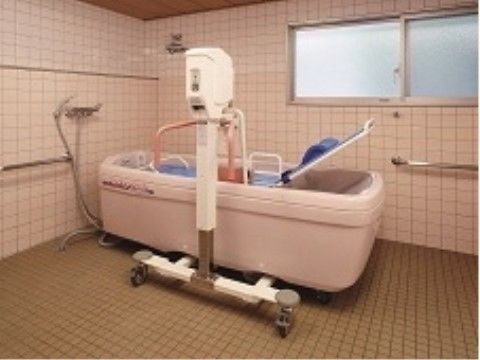 「よんでんライフケア栗林」機械浴室