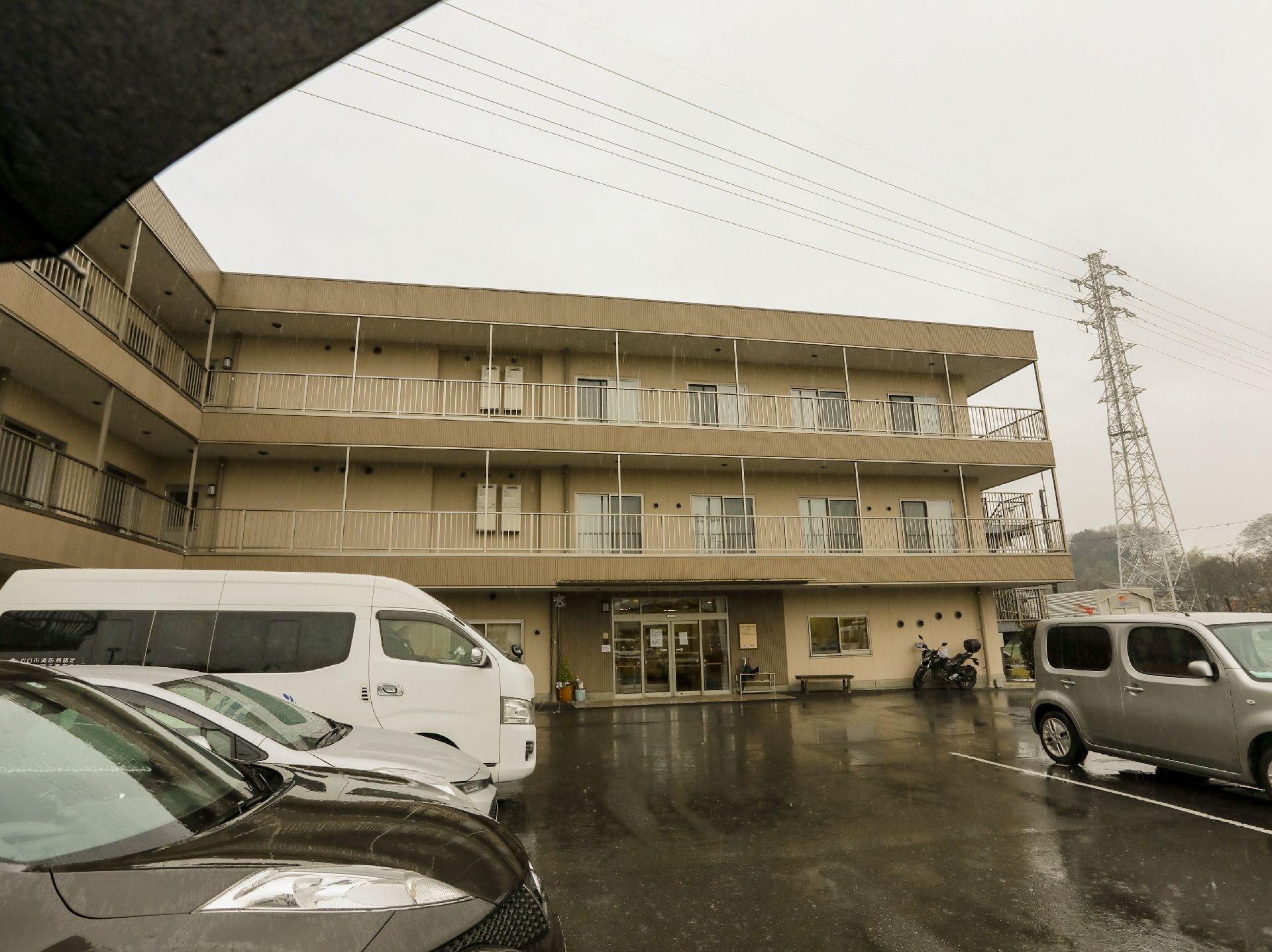 介護施設の近くにある駐車場