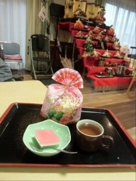 「ケアホームあいあい府中駅西」のお食事。食べやすく切れやすいので、喉を通りやすい。