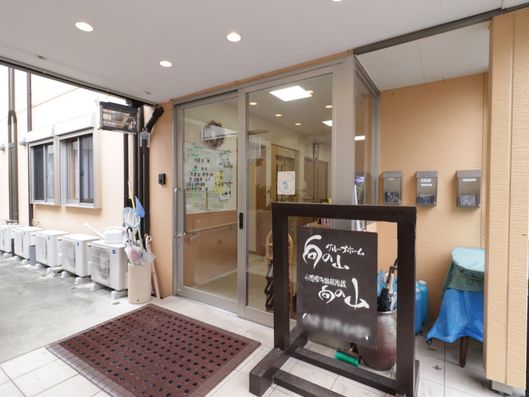 玄関アプローチ