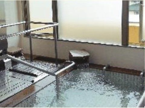 ライフステイいなつきの浴室。プライバシーをしっかりと守りながらご入浴をお楽しみいただけます。