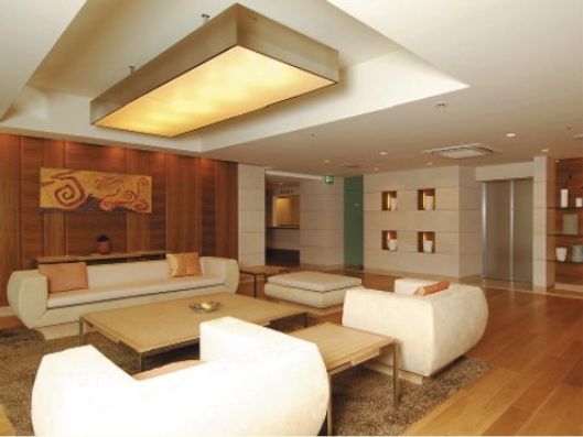 エントランスホール