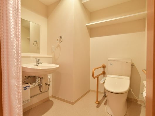 部屋のトイレスペース