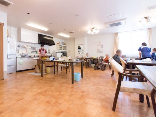 リビングダイニング