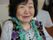 笑顔の女性の様子