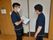 スタッフ同士の会話シーン