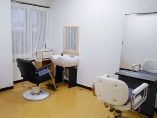 理容室