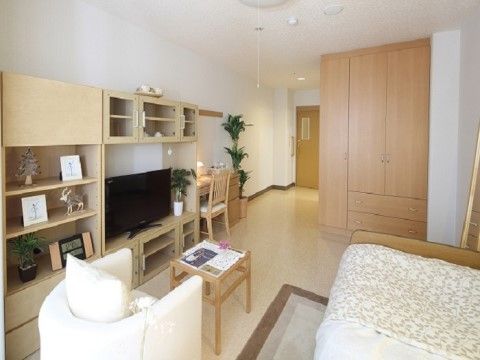 「戸田ケアコミュニティそよ風」の居室（二人部屋）。夫婦で入居も可能なので、離れ離れになることは無い。