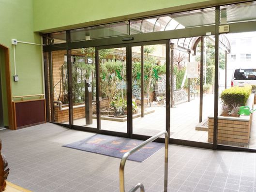 エントランスホール