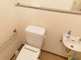 バリアフリーのトイレ設備が整った部屋